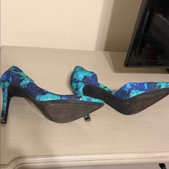 Jessica Simpson Blue and Green Floral Heels - Picture 7 of 9